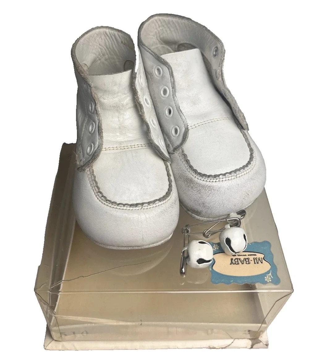 Vintage 1950's Baby Deer Trainer Shoes White Leather Original Box & Pin Bells